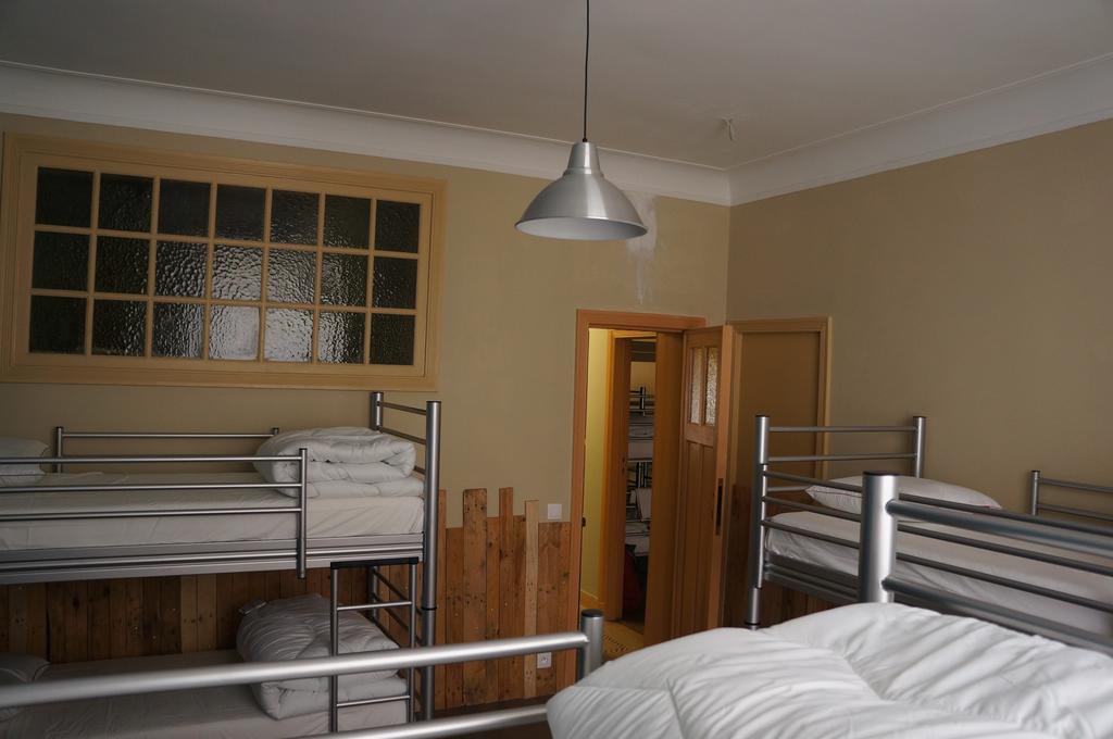 Es Hostel Saint-Gilles Ngoại thất bức ảnh